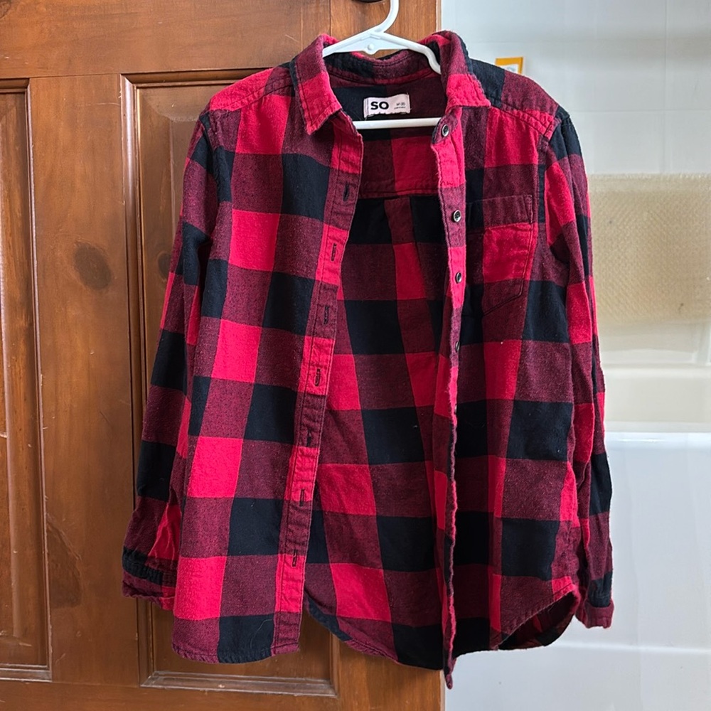 Long sleeve flannel shirt brand so girls